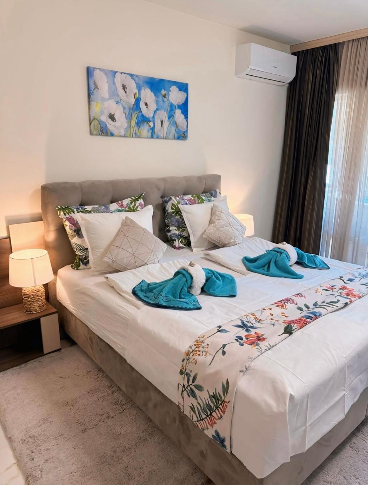 Sea Garden Beach Studio سينتس قسطنطين وهيلينا المظهر الخارجي الصورة